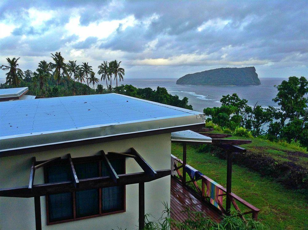 Taufua Beach Fales Lalomanu ภายนอก รูปภาพ