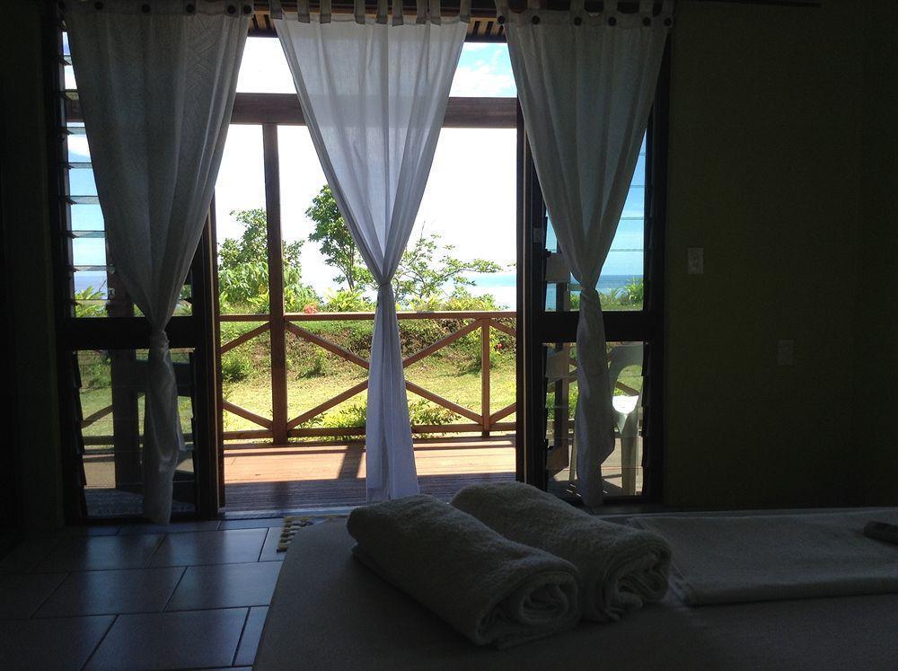 Taufua Beach Fales Lalomanu ภายนอก รูปภาพ