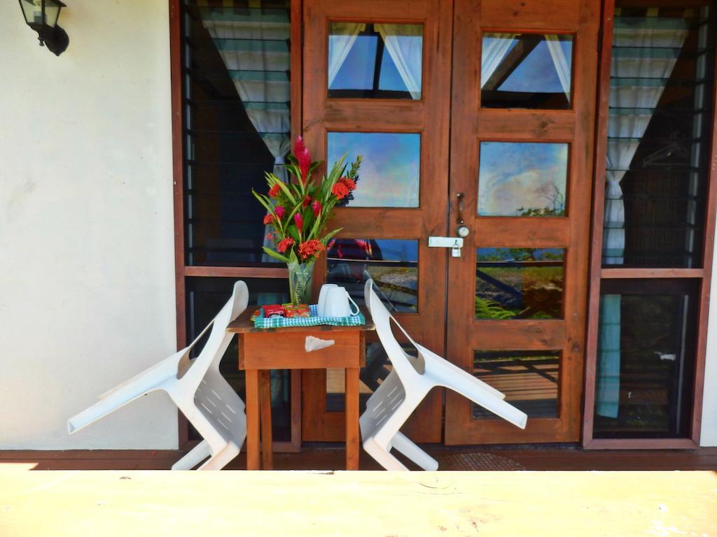 Taufua Beach Fales Lalomanu ห้อง รูปภาพ
