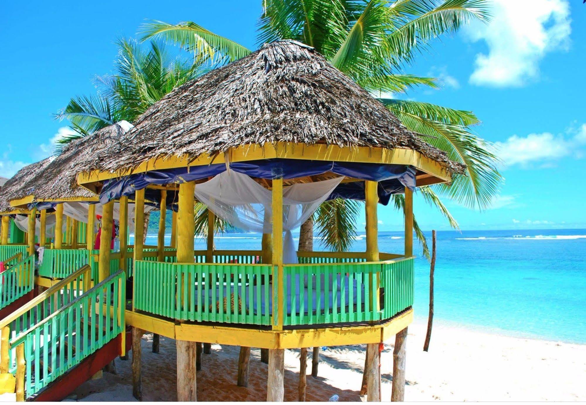 Taufua Beach Fales Lalomanu ภายนอก รูปภาพ