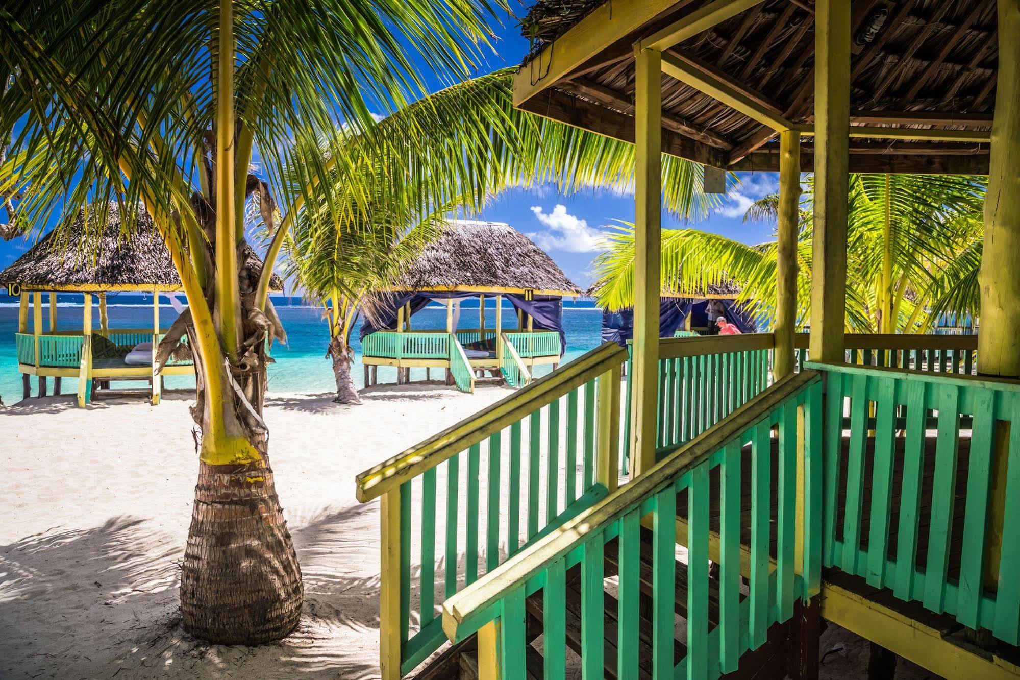 Taufua Beach Fales Lalomanu ภายนอก รูปภาพ