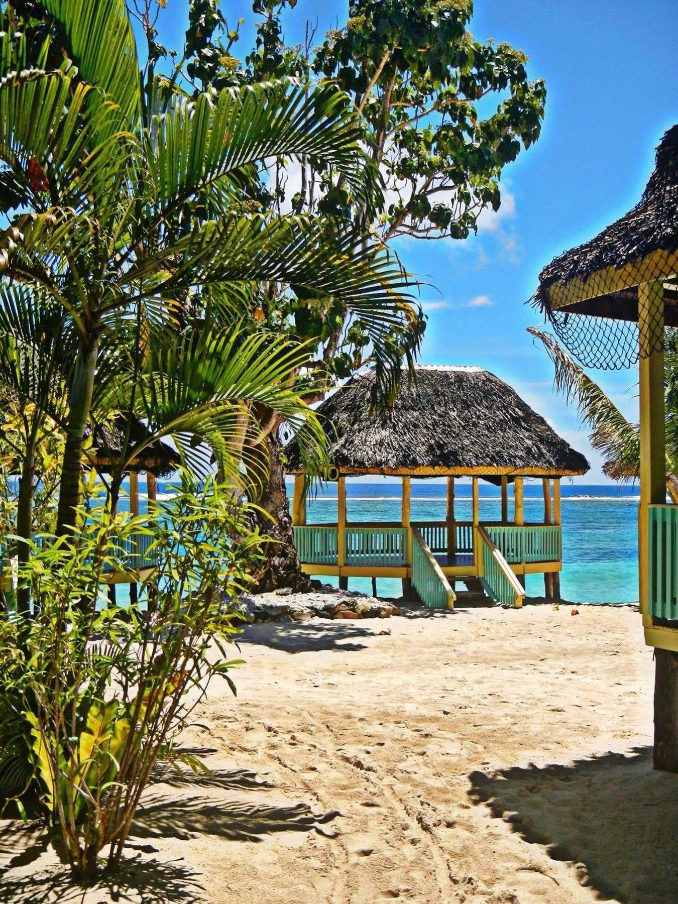 Taufua Beach Fales Lalomanu ภายนอก รูปภาพ